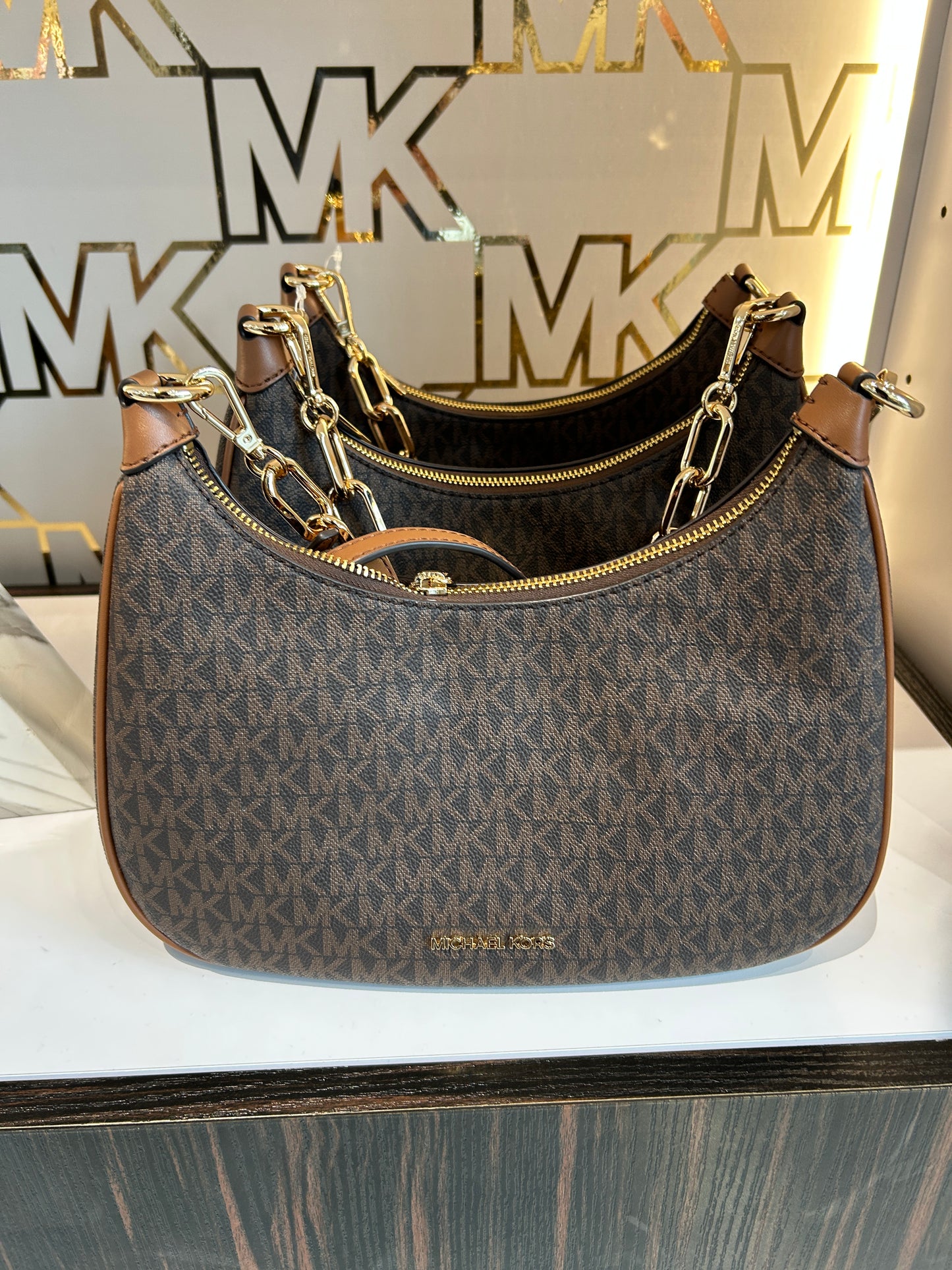 Michael Kors Maeve Large Logo Tote Bag - iCuracao.com